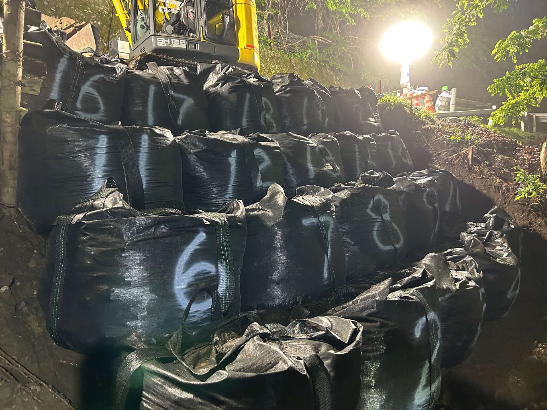 長野県発注の公共事業　災害復旧工事中